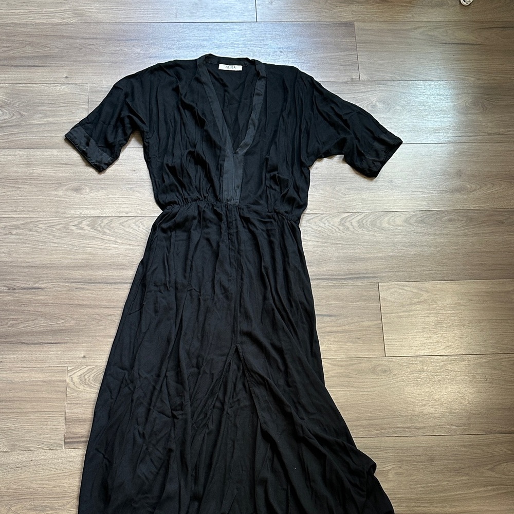 AURA maxi dress. Deep V neck and slit. Perfect for vacation! Elastic waist.